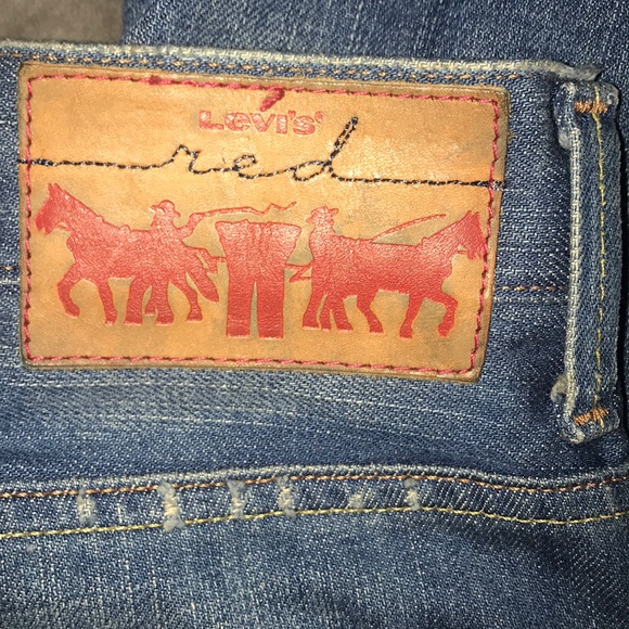 Nautica &Red Levi’s Like New - Picture 5 of 8